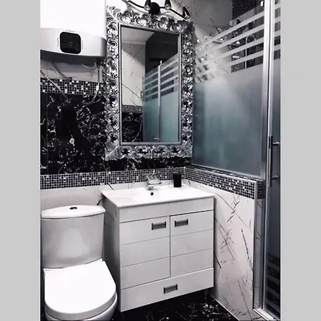 Apartment Lux In Downtown Of